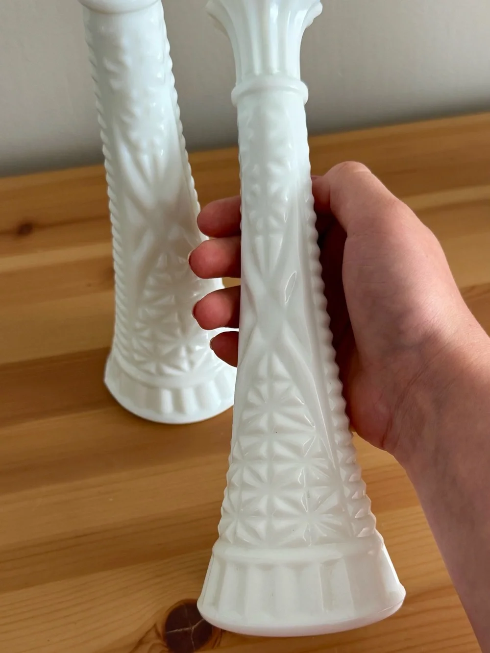 Vintage Milk Glass Bud Vases Set of 2 Starburst Scalloped 9”